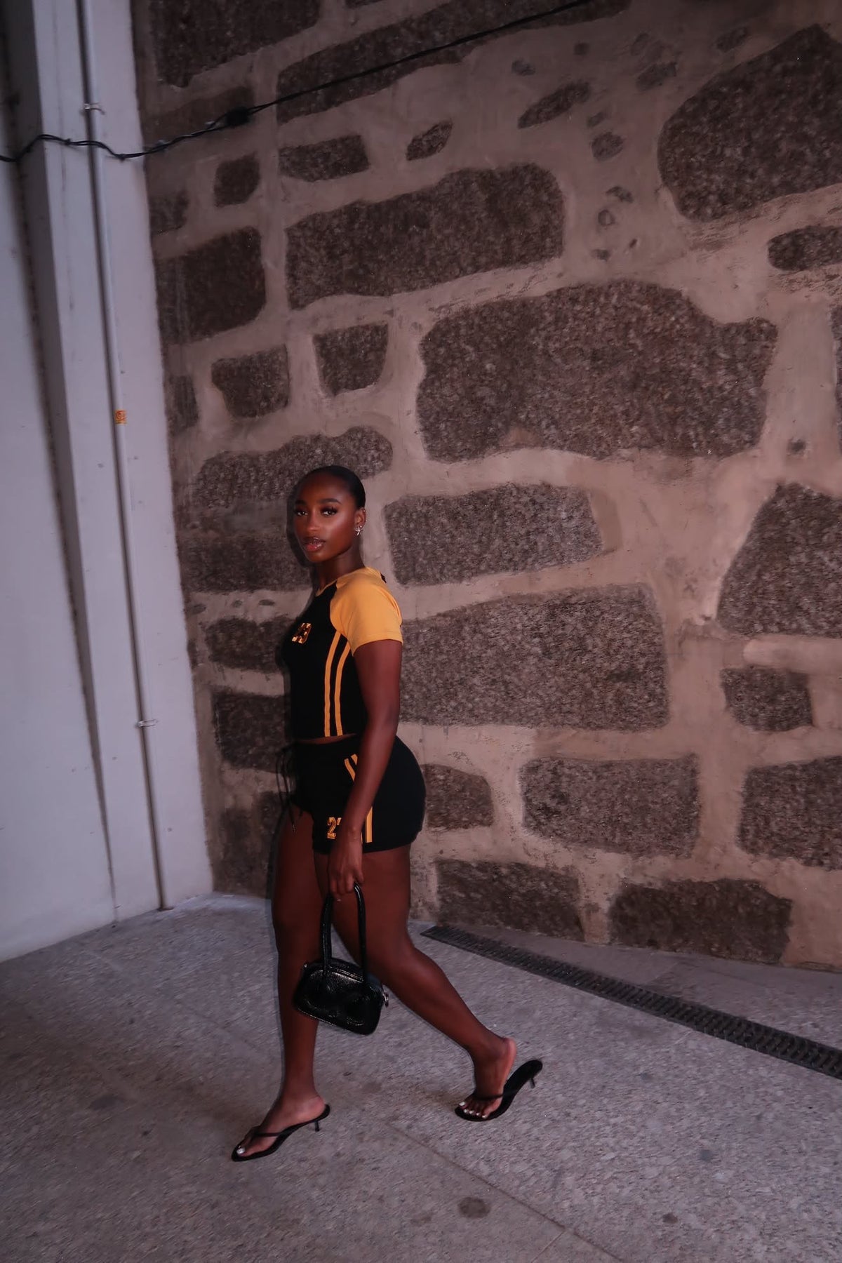 Bami women’s black & yellow top