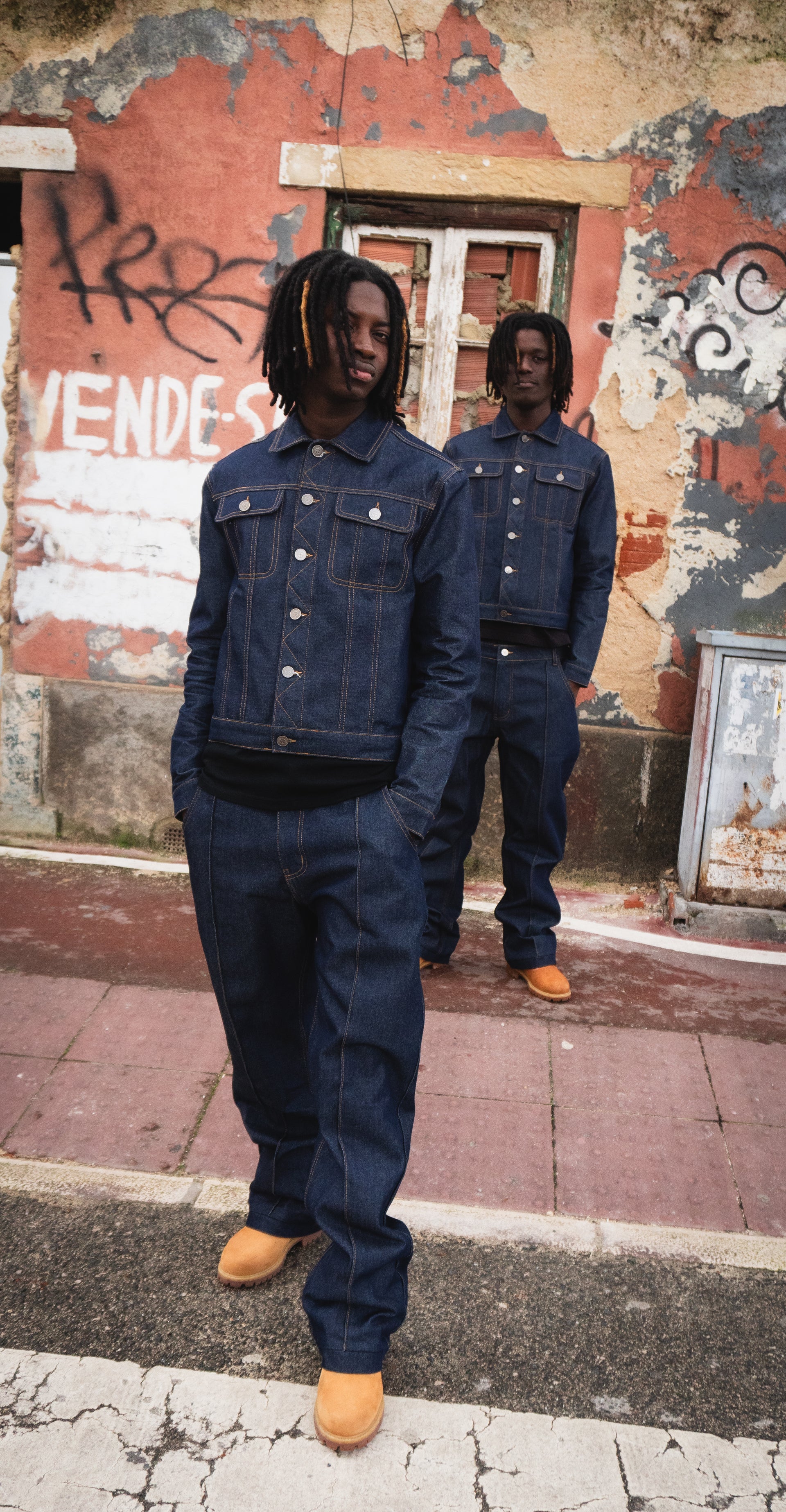 Men’s Blue Raw Denim Jeans